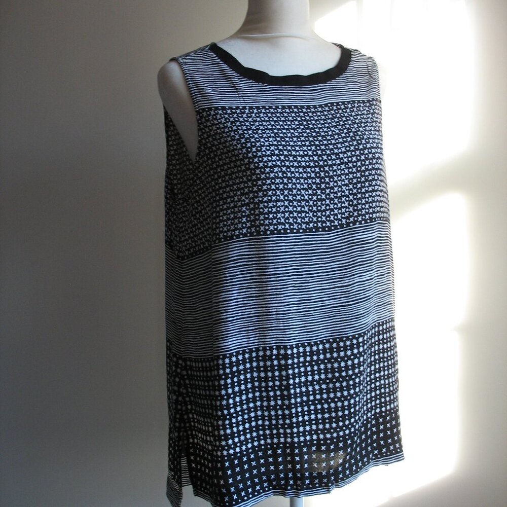 LOFT Factory S top shirt tank black white striped dotted pattern print blouse